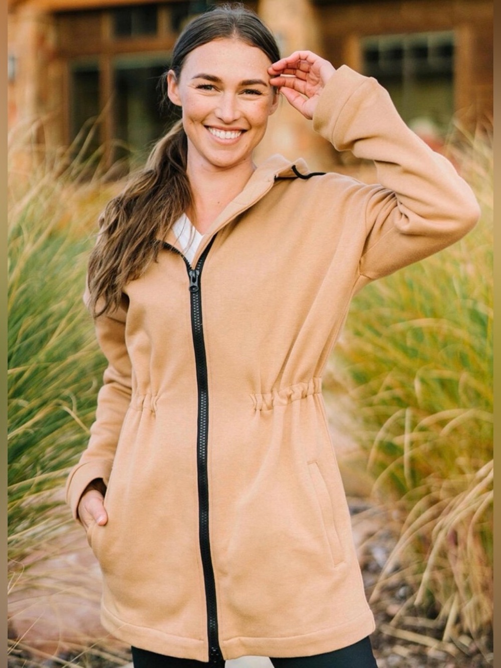 ZYIA Long Hoodie Sweatshirt in Camel